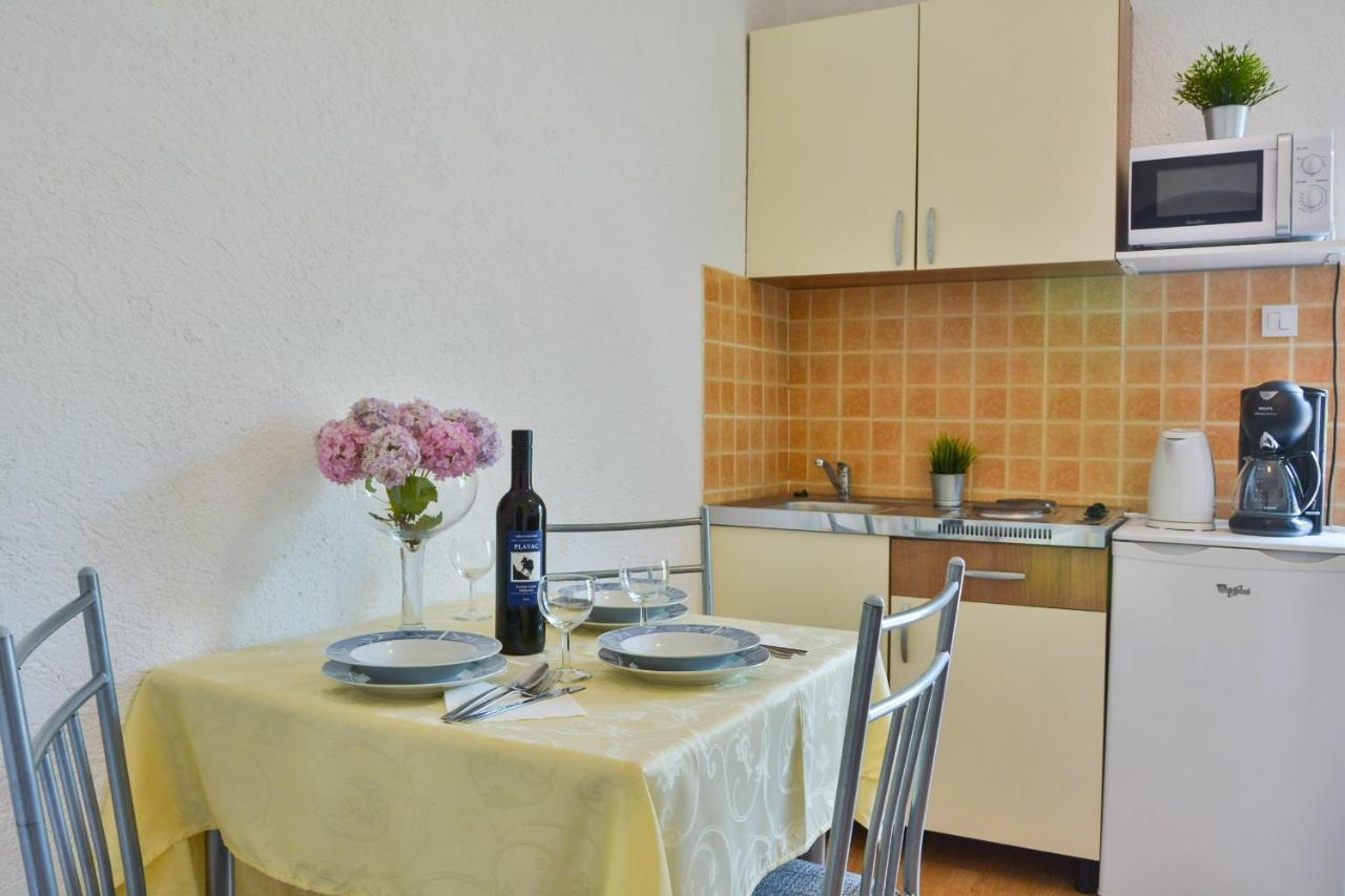 Holiday Apartments Soparin Senj  Bagian luar foto